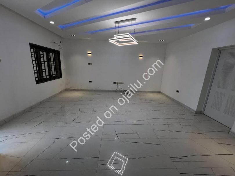 Exquisite 4-Bed Terrace Duplex in Serene Wuye