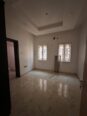 Top-Floor 3BR Haven in Serene Jahi