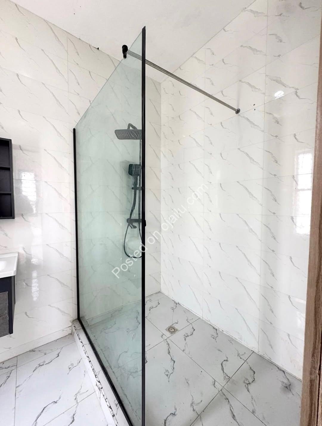 Sleek 4-Bed Terrace Duplex in Prime Lekki