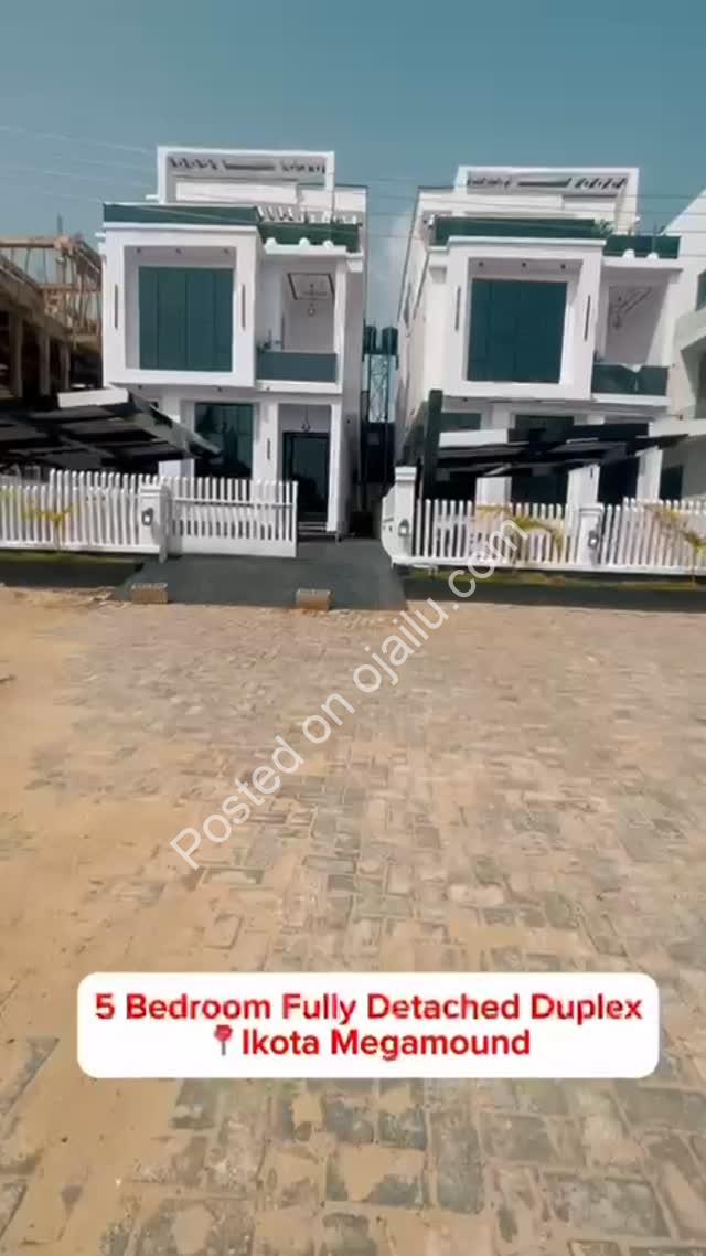 Lekki’s Ultimate 5-Bedroom Estate with Pool & Cinema