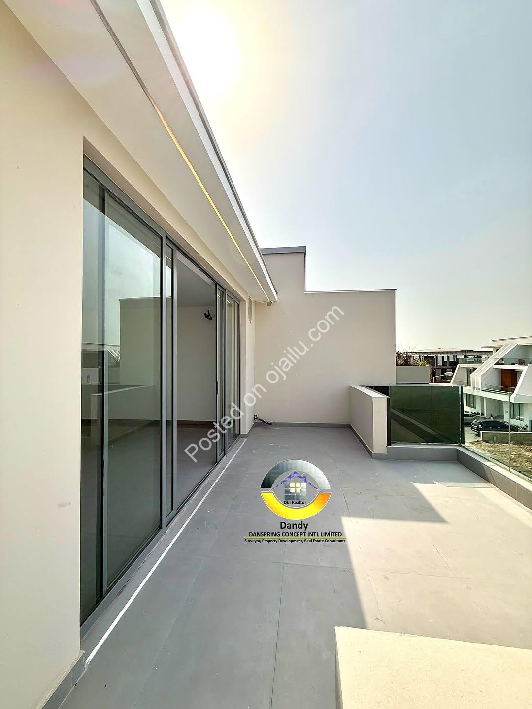 Lekki’s Ultimate 4-Bed Duplex with Cinema & Pool