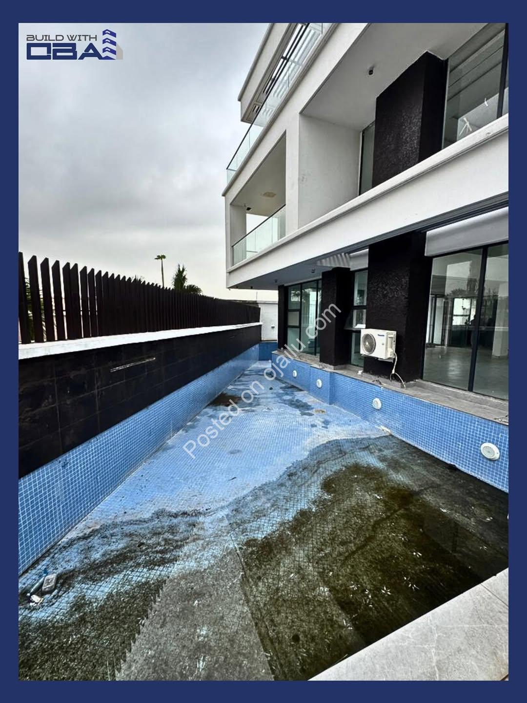 Osapa’s Grand 5-Bed Mansion with Private Pool & Cinema