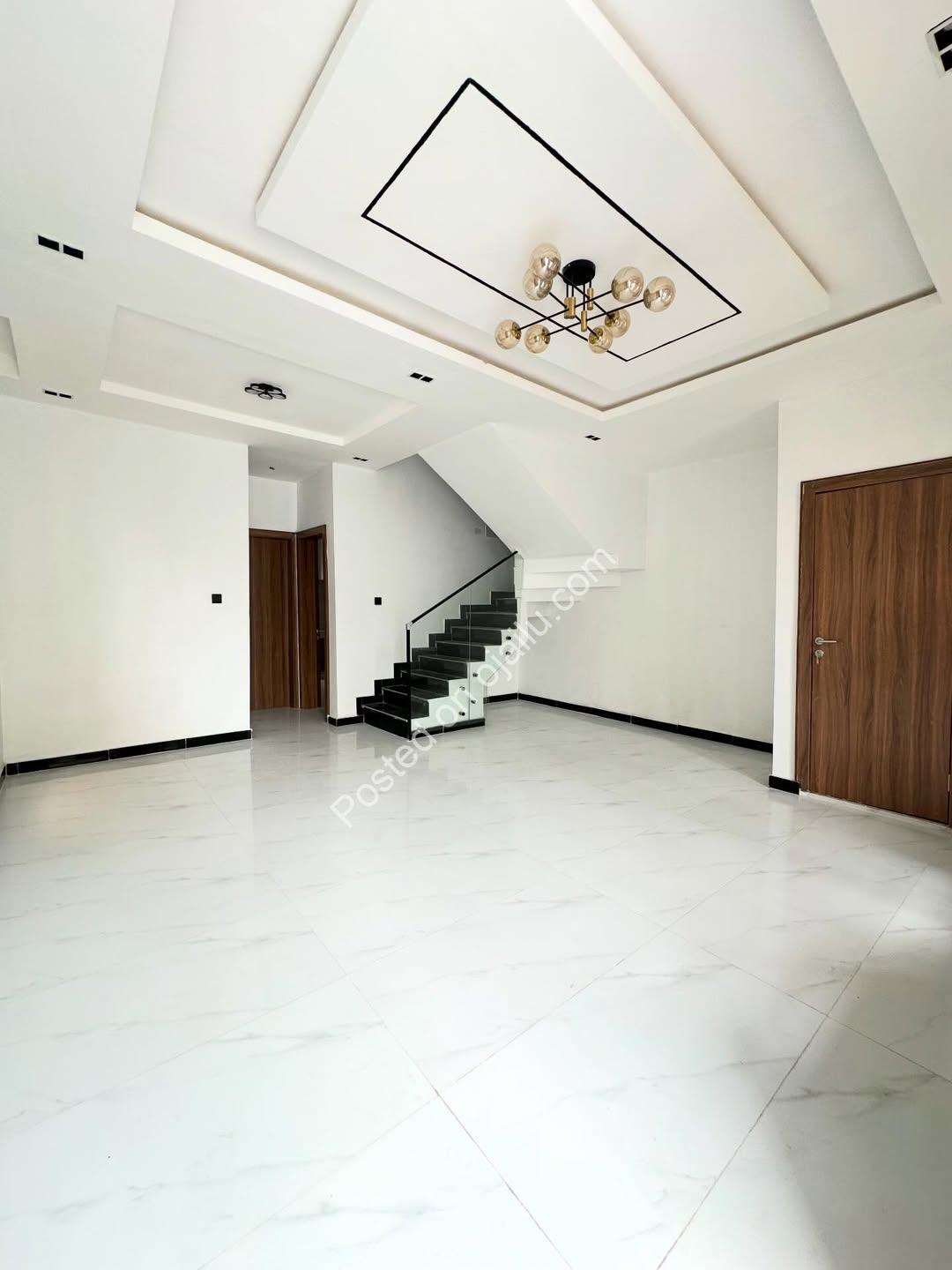 Spacious 4-Bedroom Duplex with Master Kitchen & Balcony