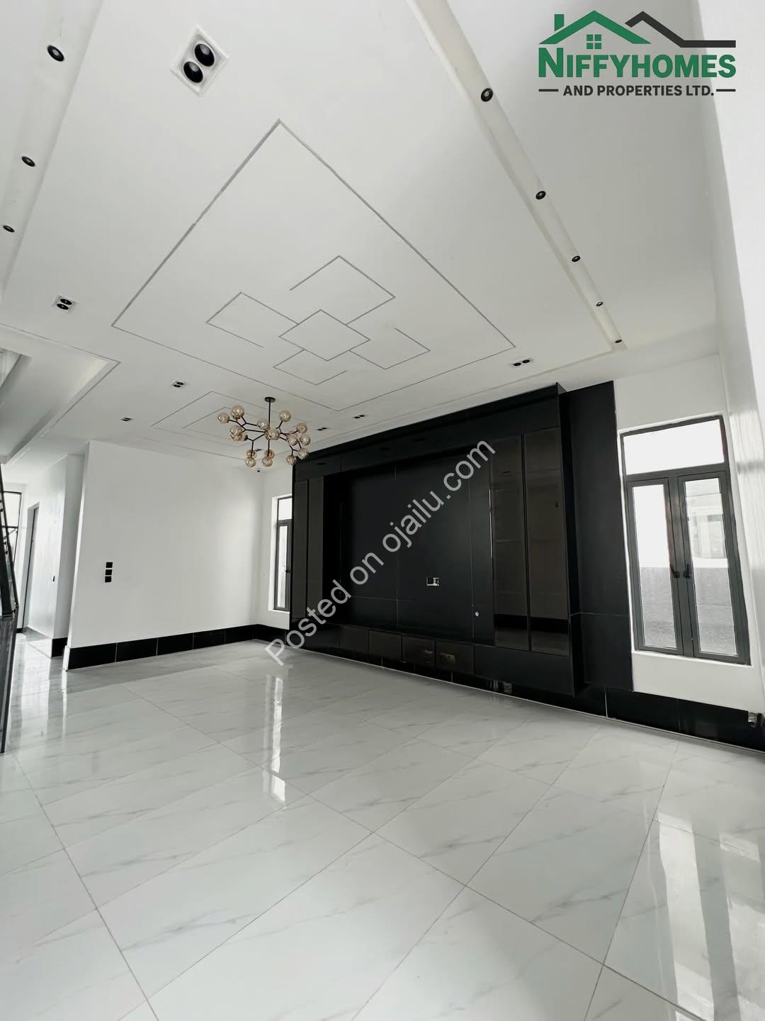 Sangotedo’s Newest 5-Bedroom Haven with Pool