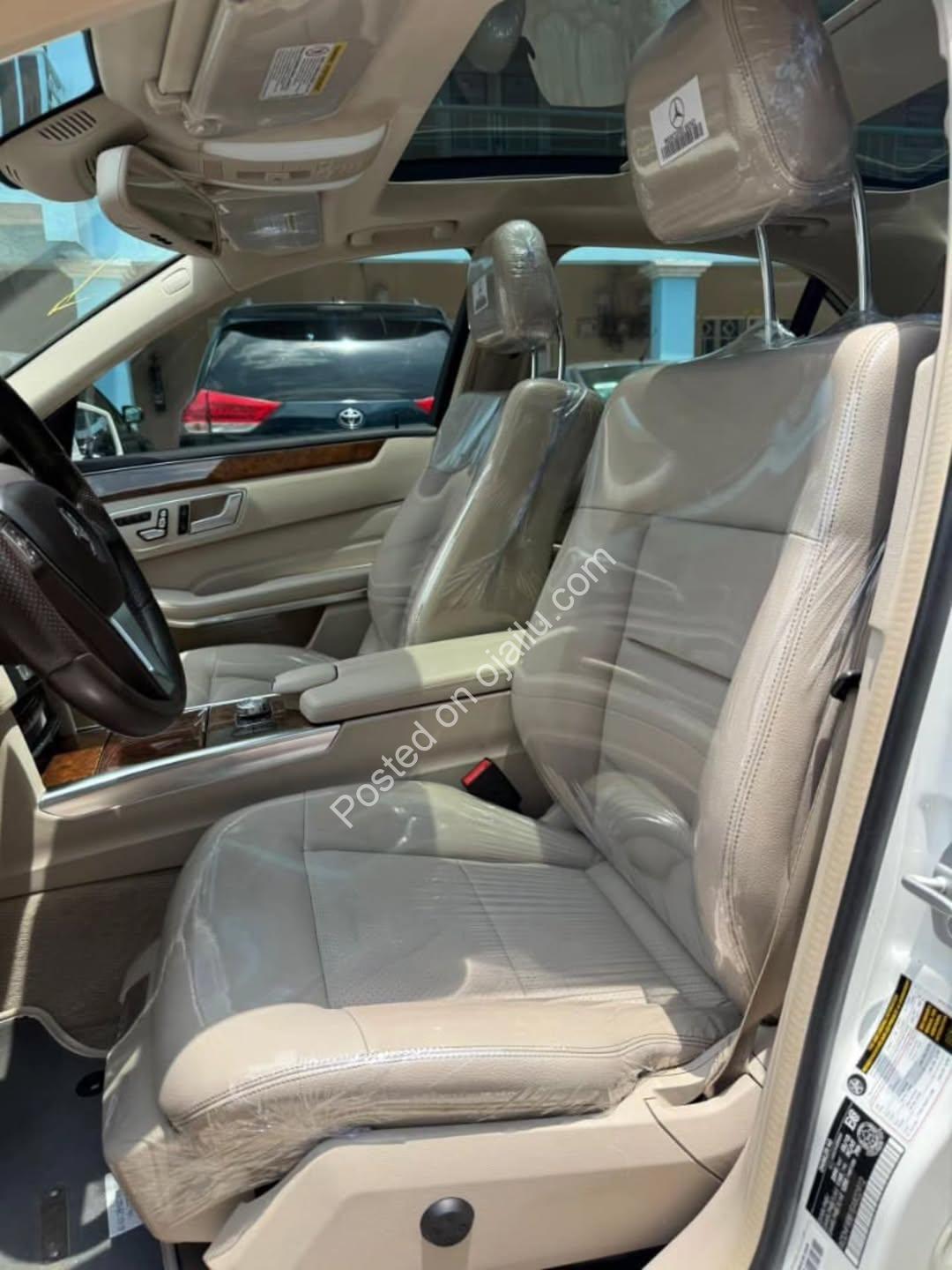 V6 Power & Premium Leather – Ready to Drive