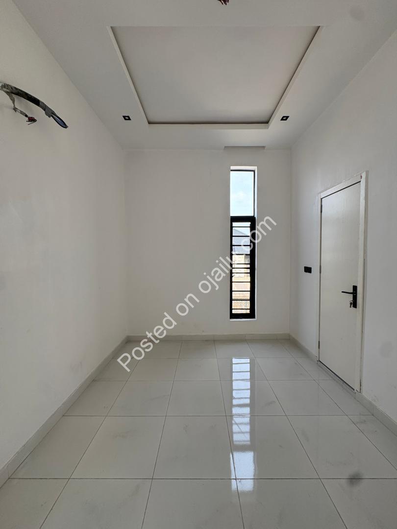 Sangotedo’s Finest: 4-Bed Duplex with BQ & Luxury Estate Living