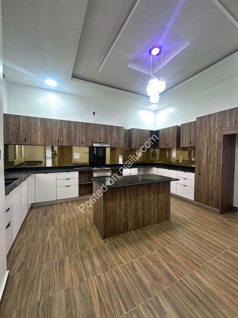 Spacious 4-Bedroom Haven with BQ in Gated Lekki Estate