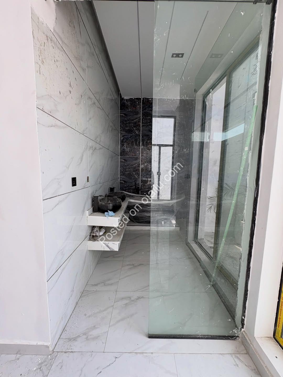 Brand New 5-Bedroom Oasis with Pool in Chevron