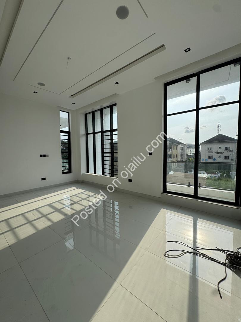 Sangotedo’s Finest: 4-Bed Duplex with BQ & Luxury Estate Living