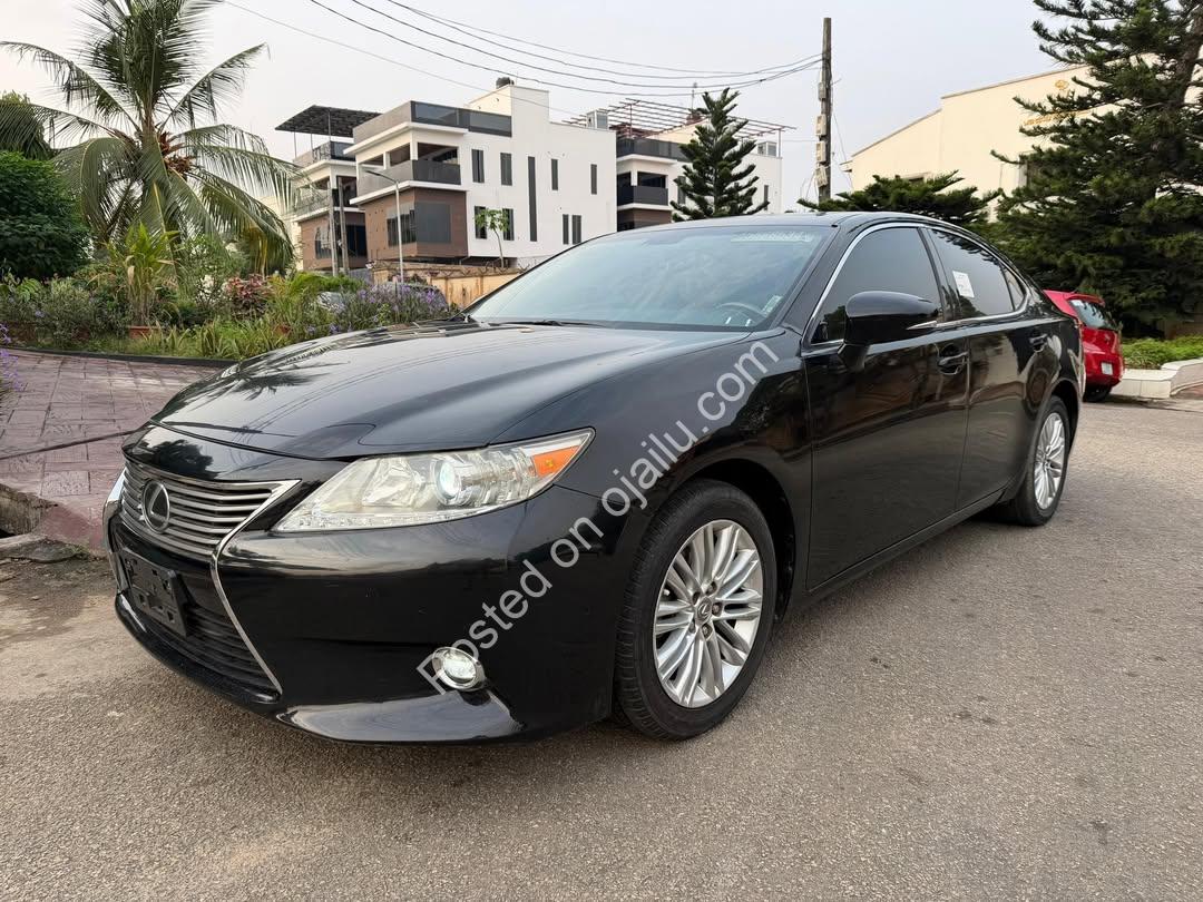 Luxury Sedan Perfection: 2014 Lexus ES350