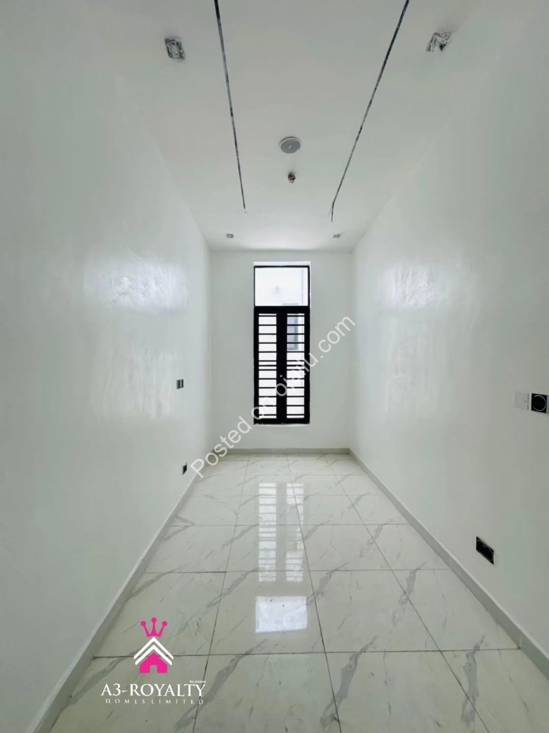 Move-In Ready 4BR Duplex in Gated Lekki Estate