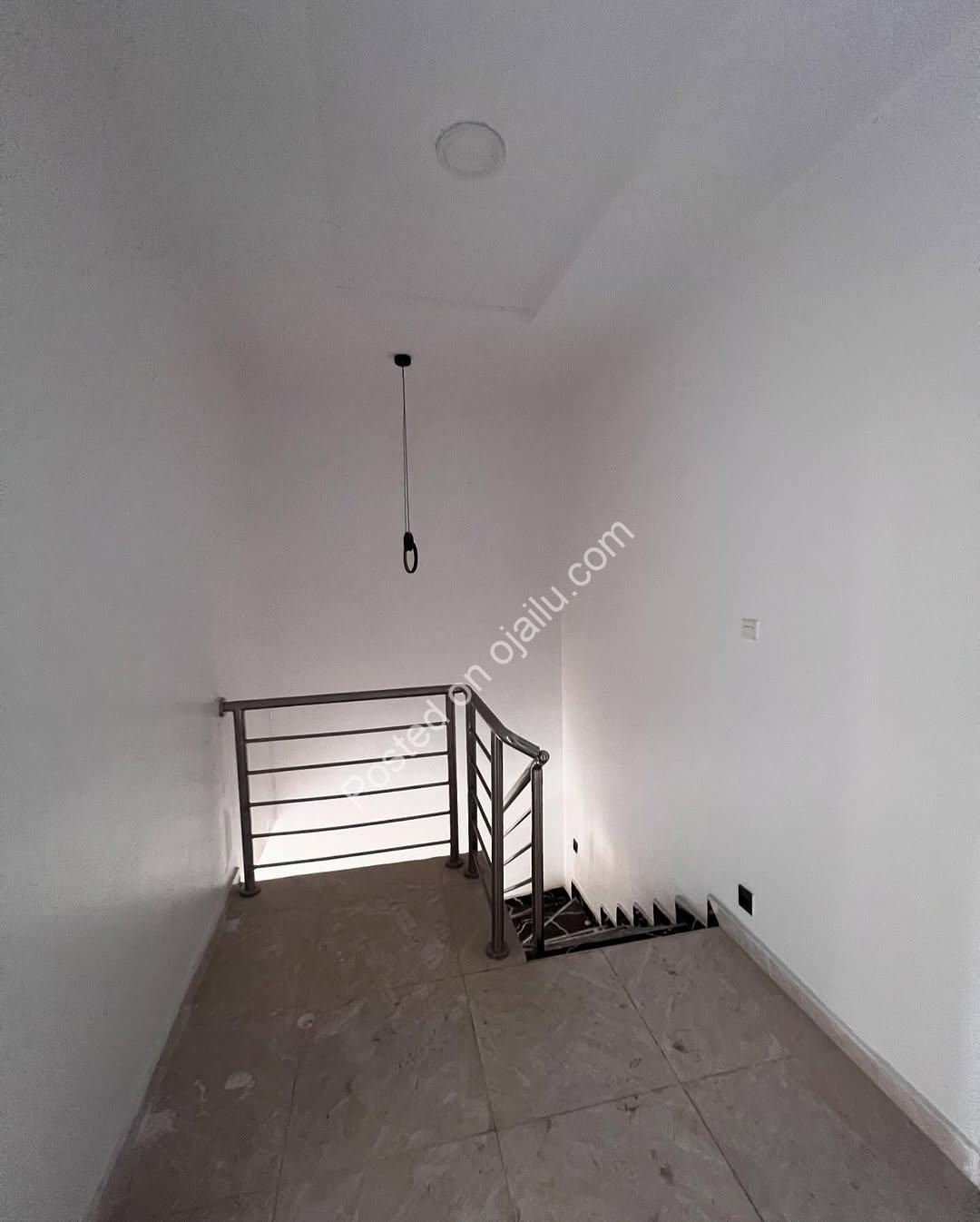 Ikota Gem: 3-Bed Terrace Duplex with En-Suite Luxury