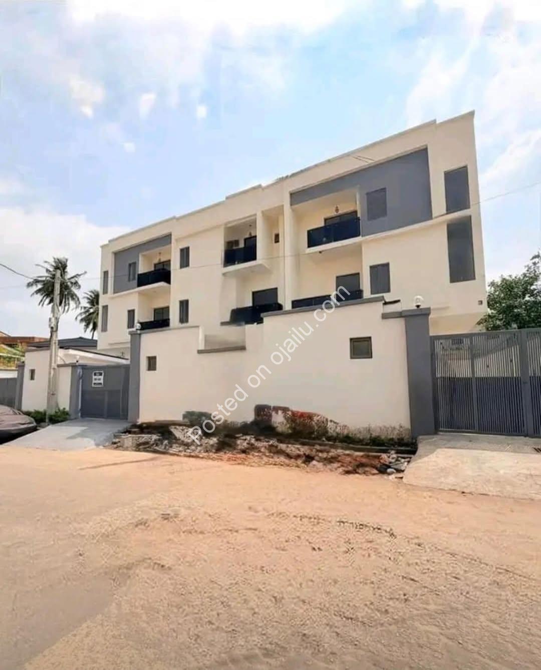 Sleek 4-Bed Terrace Duplex with BQ in Obanikoro