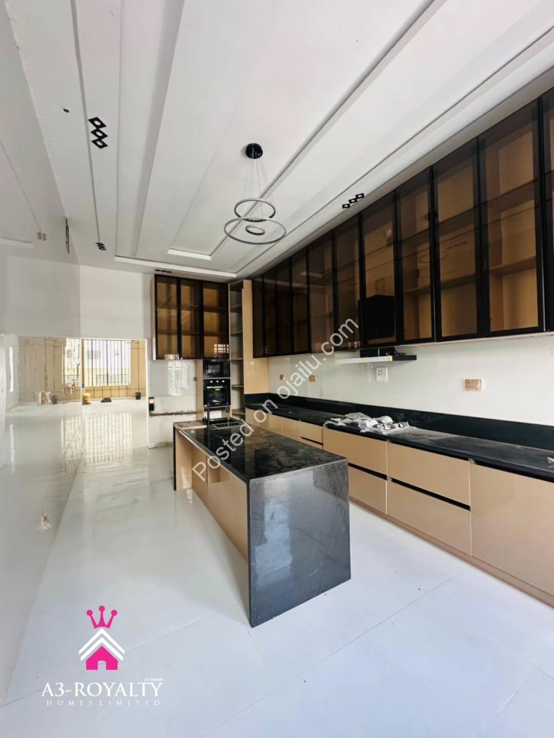 Luxury 5-Bed Duplex with Pool in Gated Ajah Estate