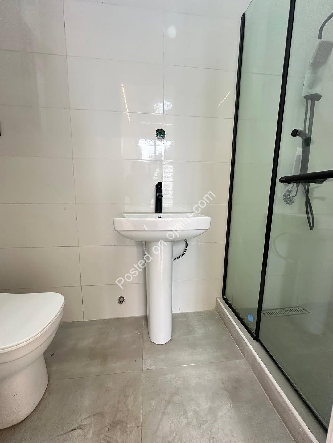 Lekki’s Finest: 4-Bedroom Smart Home in Orchid