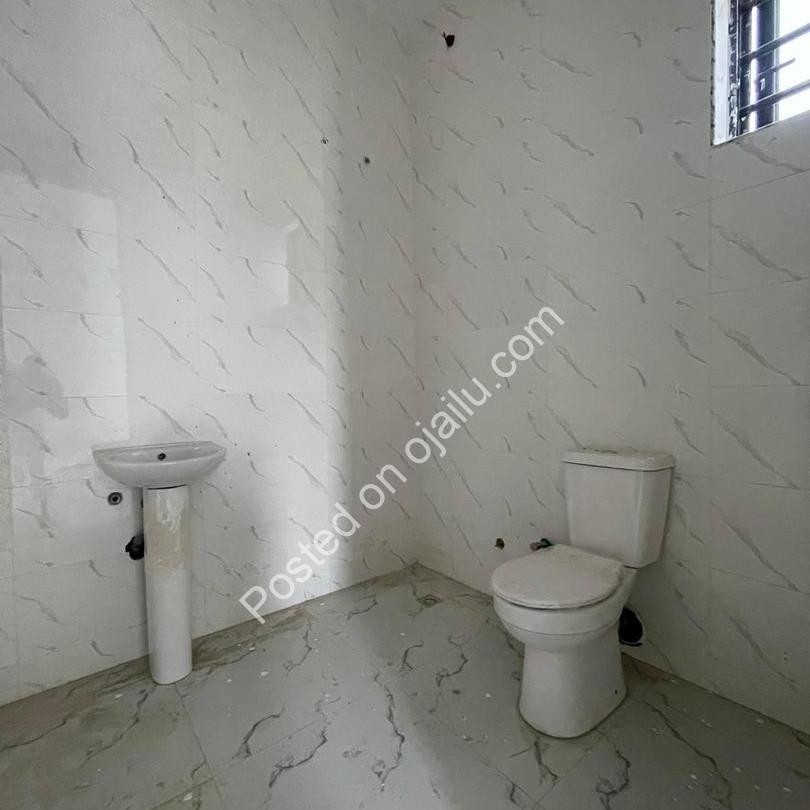 Orchid Lekki’s Finest: 4-Bed Terrace Duplex