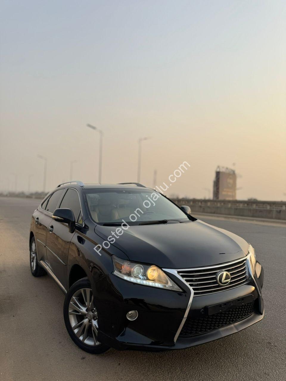 Immaculate Lexus RX 350 – Pristine & Negotiable
