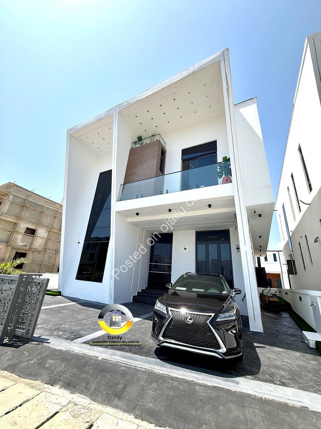 Fully Automated 5-Bedroom Haven with Pool in Lekki