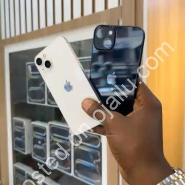 Unlock Premium Power: iPhone 13, 128GB, Flawless & Fast!