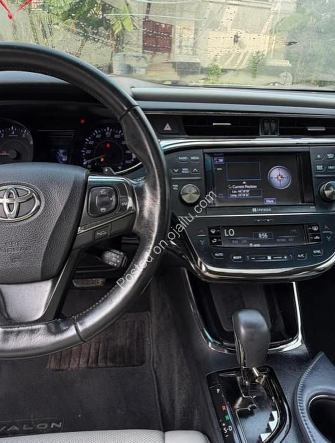 Luxury Loaded: 2014 Avalon Limited w/Wireless Charging