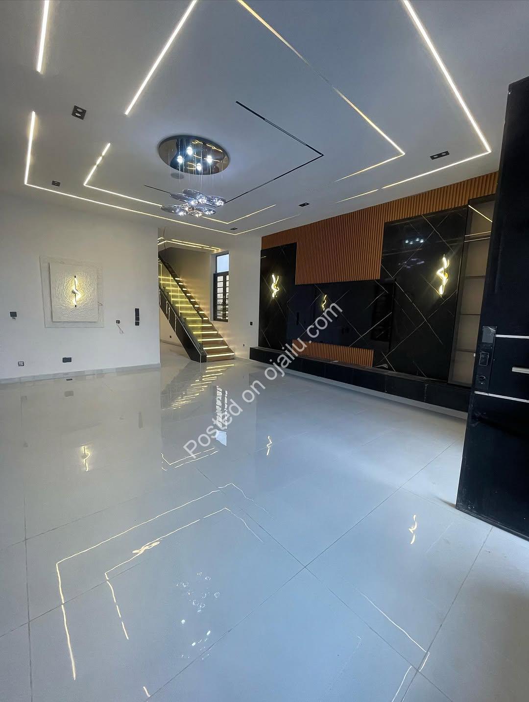 Sleek 4-Bed Duplex with Resort-Style Pool in Lekki