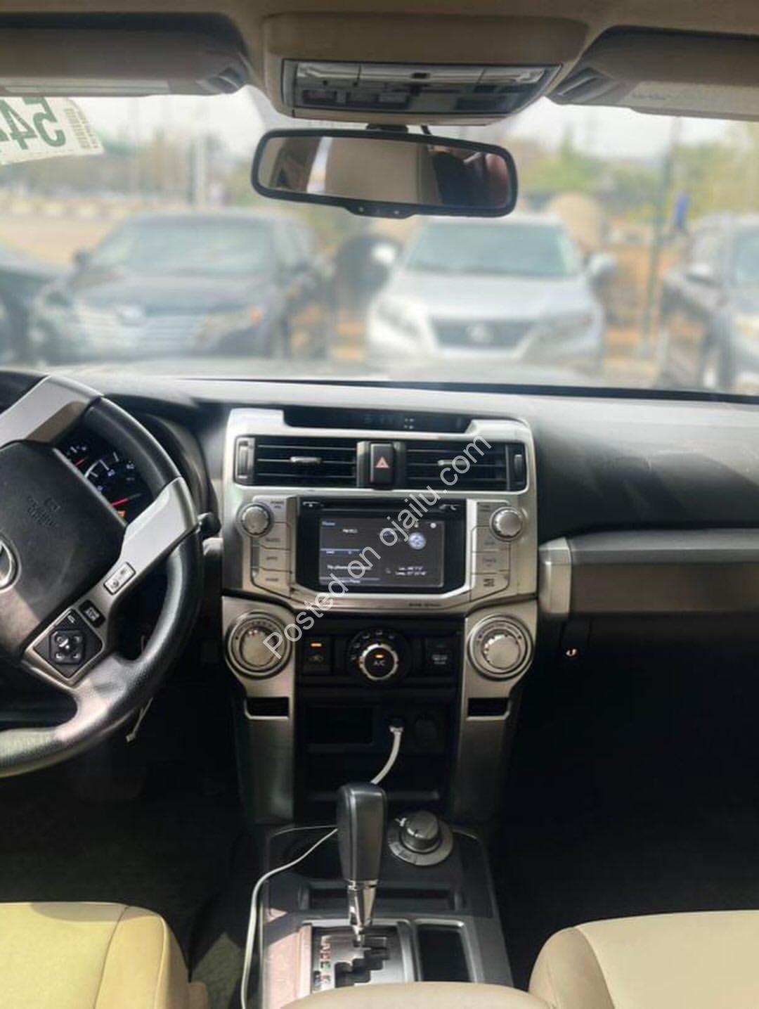 2009 Toyota Matrix: Unbeatable Value & Smooth Ride