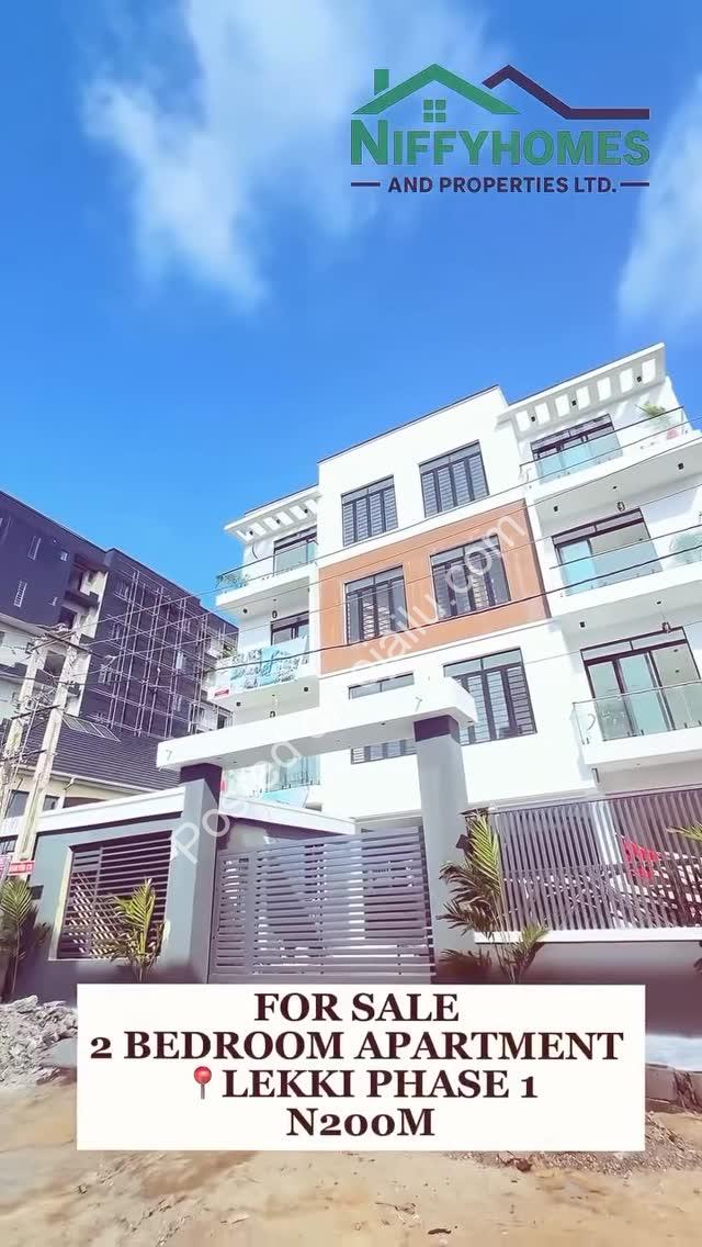 Lekki’s Finest: 2BR Haven with Designer Touches