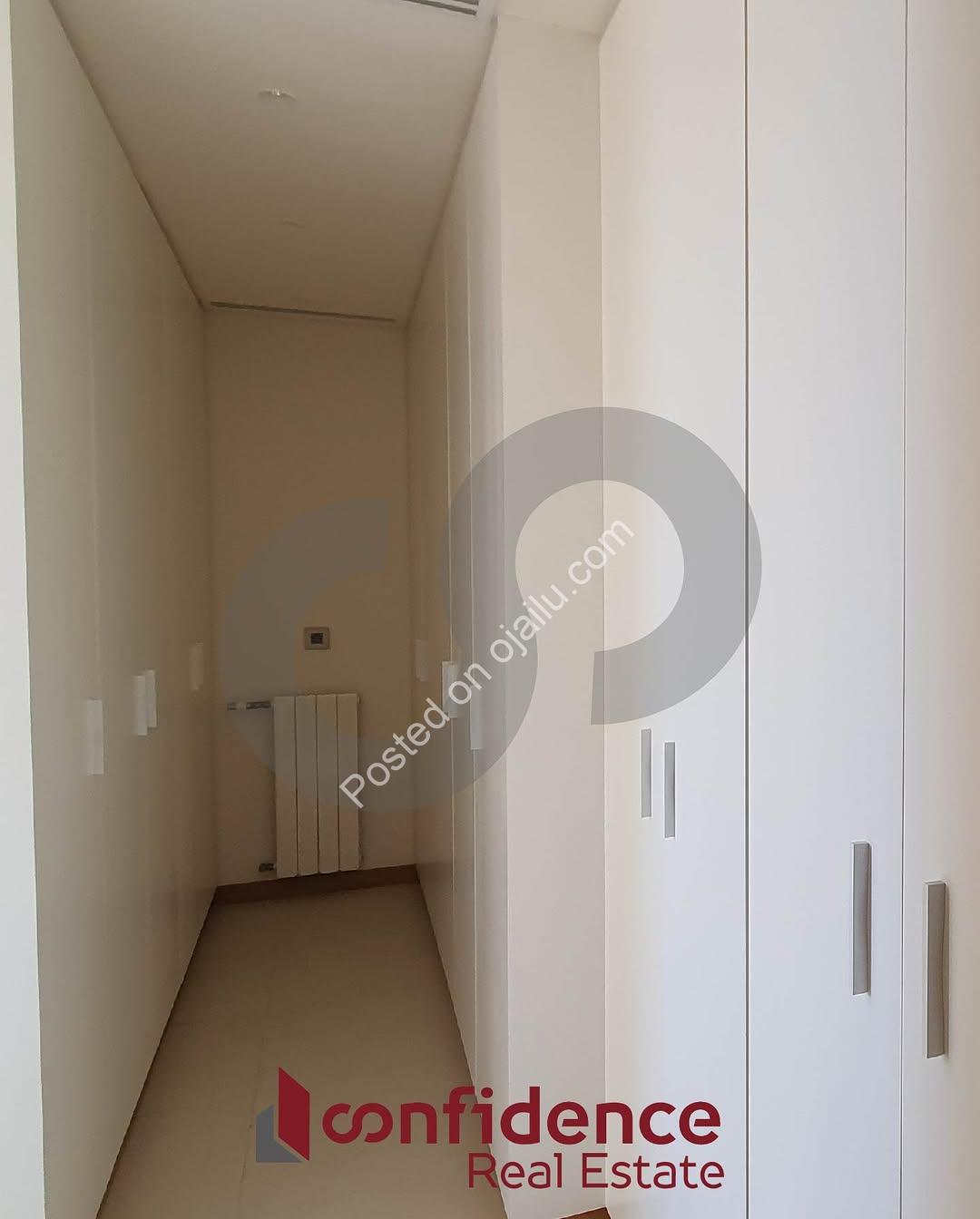 Marina Masterpiece Penthouse with Private Jacuzzi Terrace