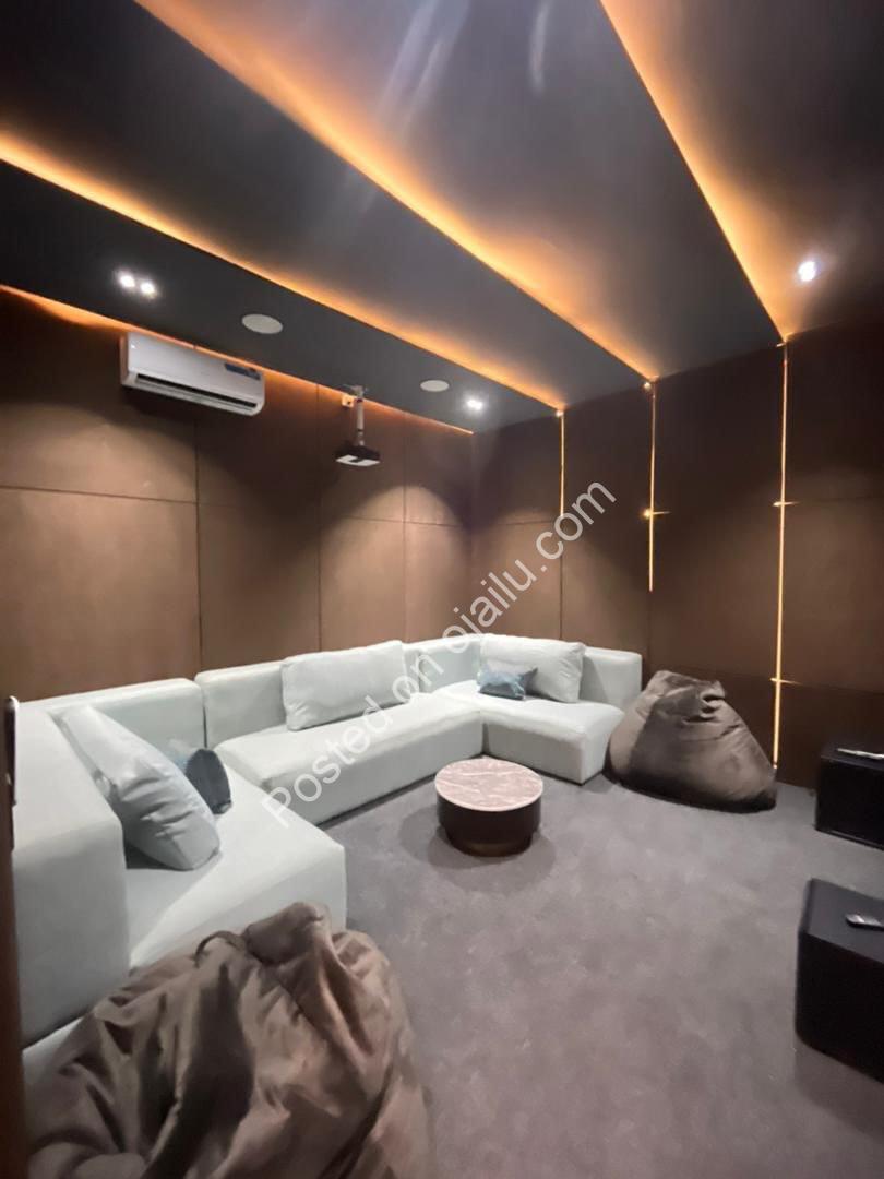 Luxury 5-Bed Duplex with Pool in Lekki