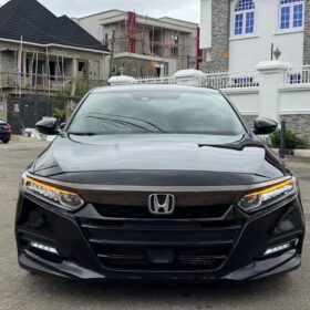 2020 Honda Accord Sport: Luxury Meets Value