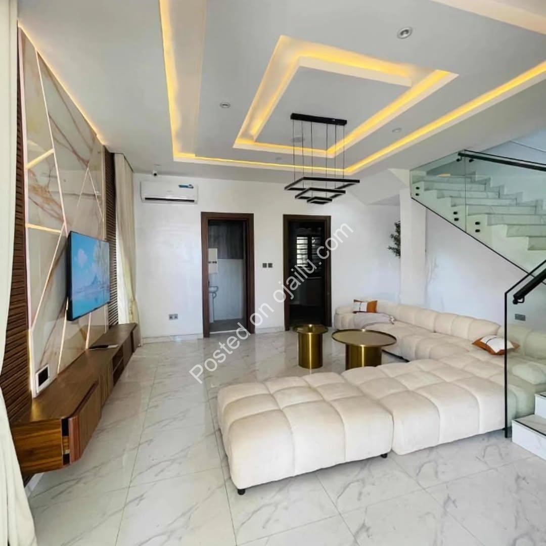 Chevron Lekki 4-Bed Terrace Duplex | Premium Finishes