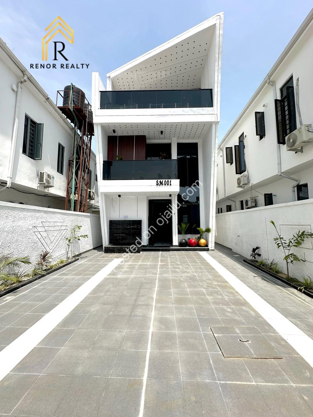 Lekki’s Newest 5-Bedroom Estate Gem with Pool & Gym