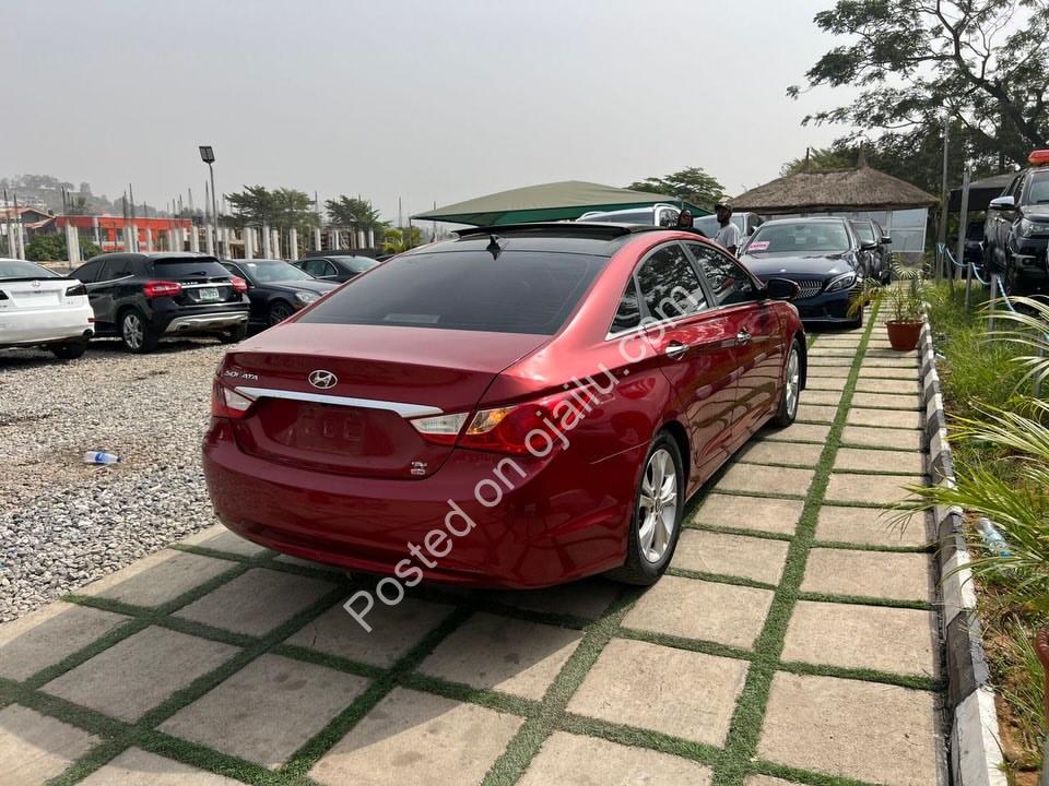 2013 Elantra: Pristine & Powerful for 8.5M