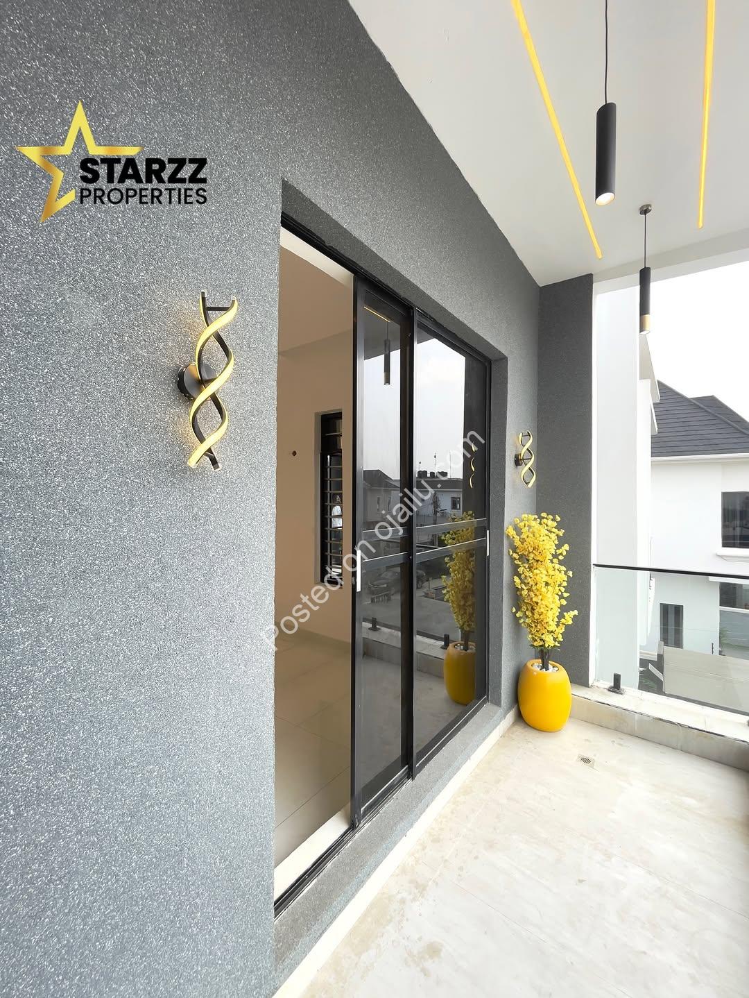 Lagos Luxury: 5-Bed Duplex with Resort-Style Pool