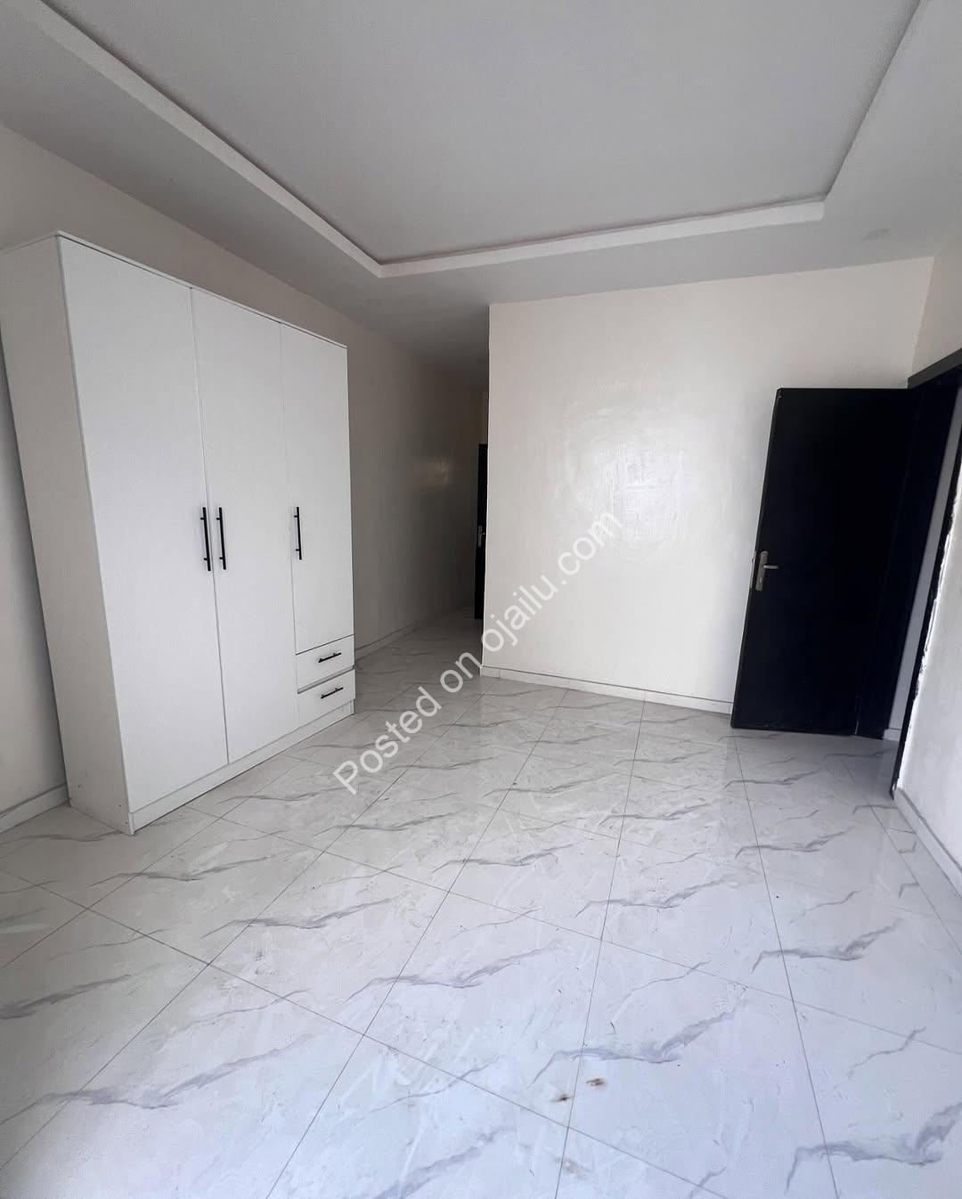 Luxury Ikota Haven: 3-Bed Poolside Duplex