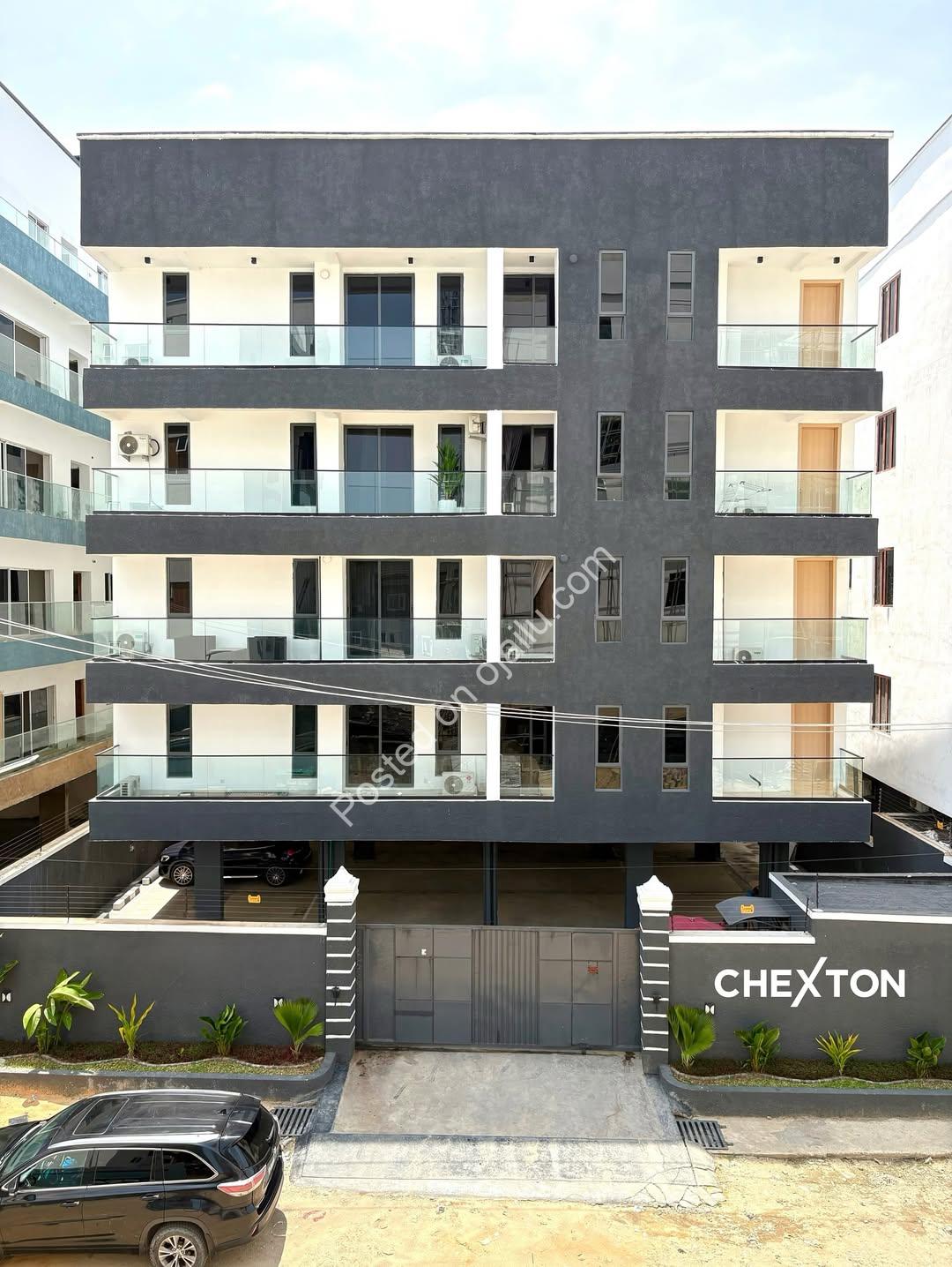 Elevator 2-Bed in Ikate: En-Suite Luxury & 24/7 Power