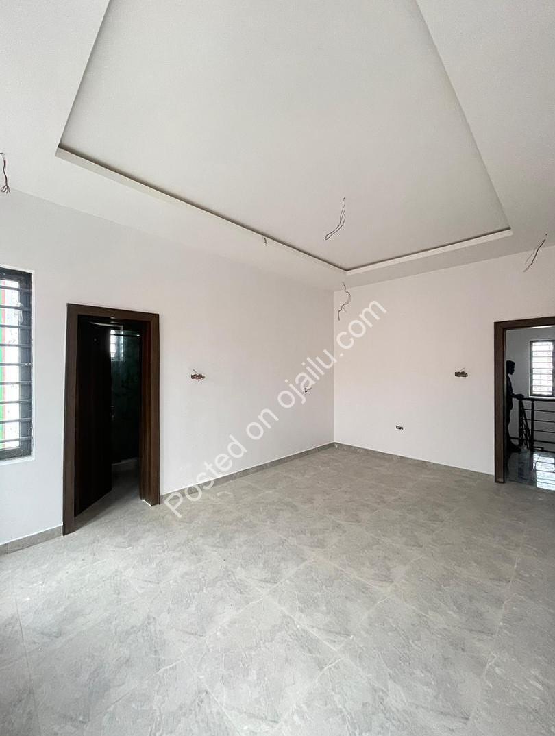 Brand New 2-Bed Maisonette: 24/7 Power & Security in Agege