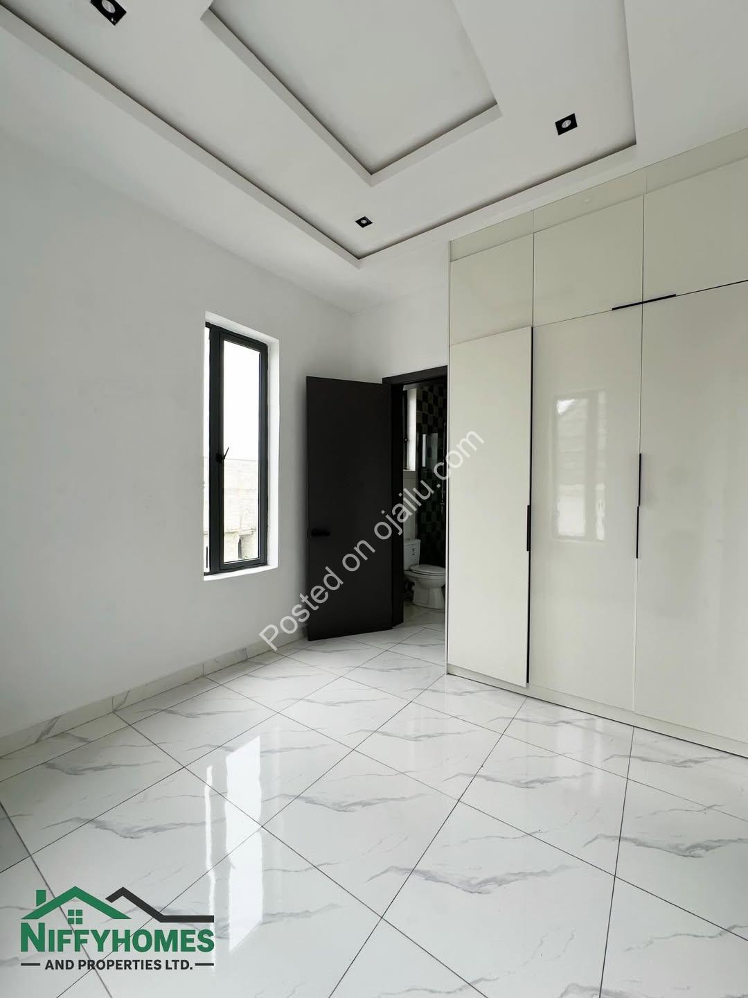 Sangotedo’s Newest 5-Bedroom Haven with Pool