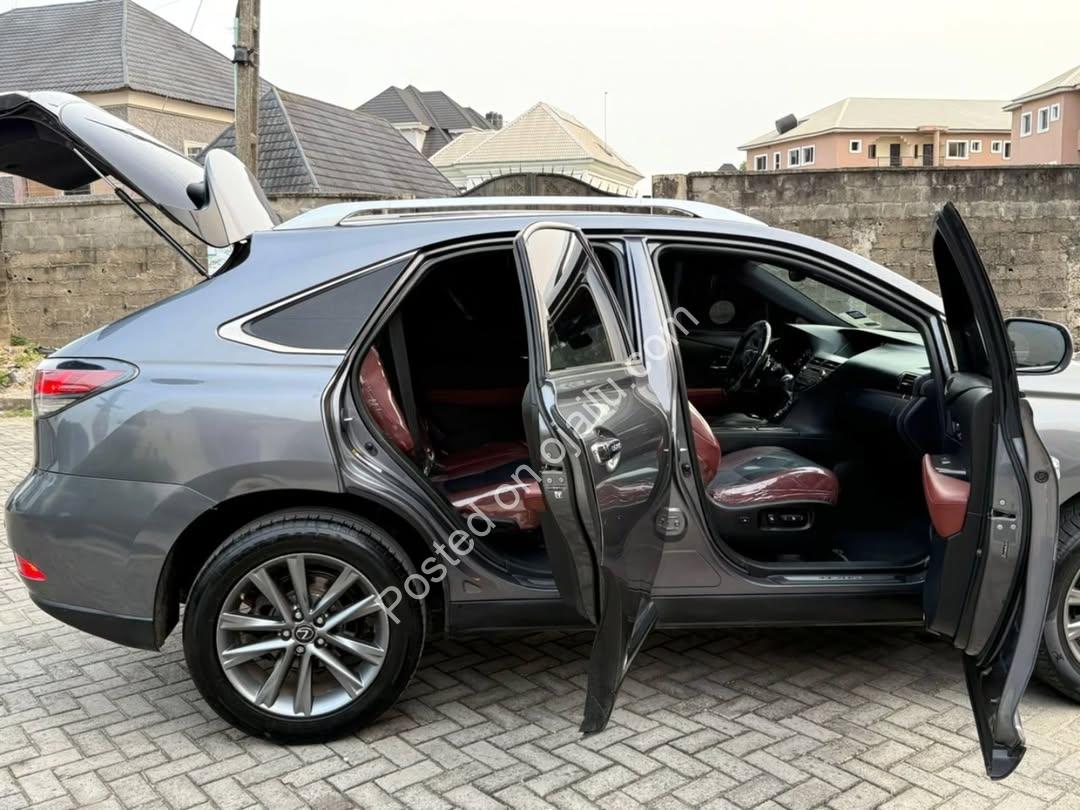 2018 Lexus RX 350L: Luxurious 3-Row SUV, Super Clean