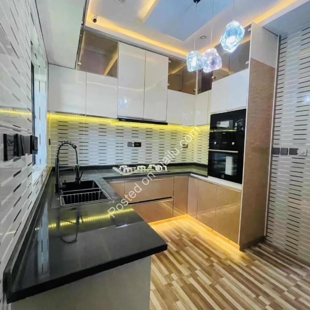 Chevron Lekki 4-Bed Terrace Duplex | Premium Finishes