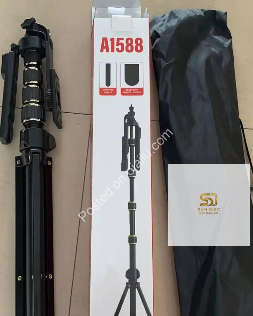 Elevate Your Content: 6ft Pro Tripod for Creators