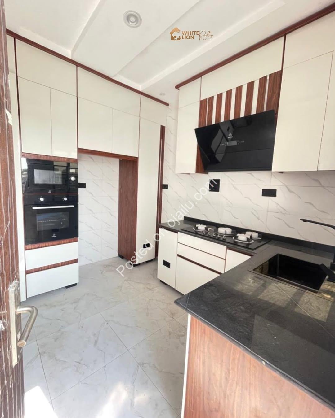 Lekki’s Finest: 2-Bedroom Haven with C of O