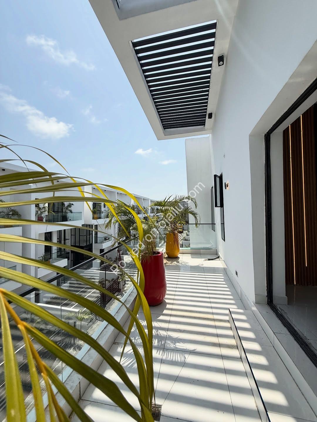 Lekki’s Ultimate 5-Bedroom Estate Haven