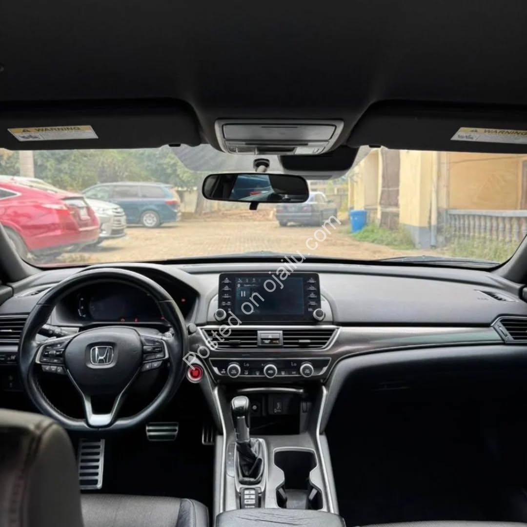 Distress Sale: 2018 Honda Accord Sport – Toks Standard