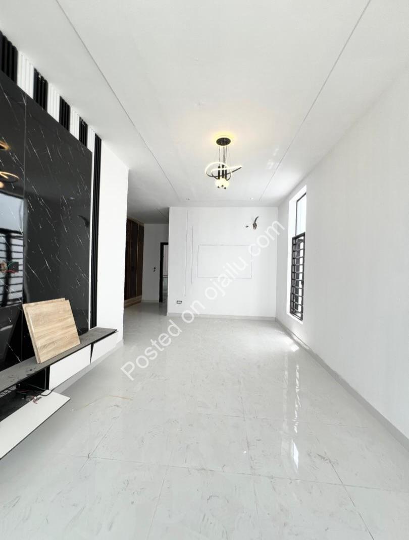 Dream Home in Lekki: 4-Bed Duplex with Premium Finishes