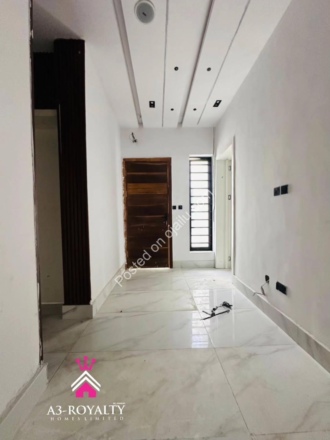 Dream Home in Gated Lekki: 4-Bed Duplex, Move-In Ready