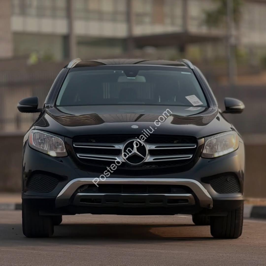 Luxury Loaded: 2016 Mercedes GLC 300