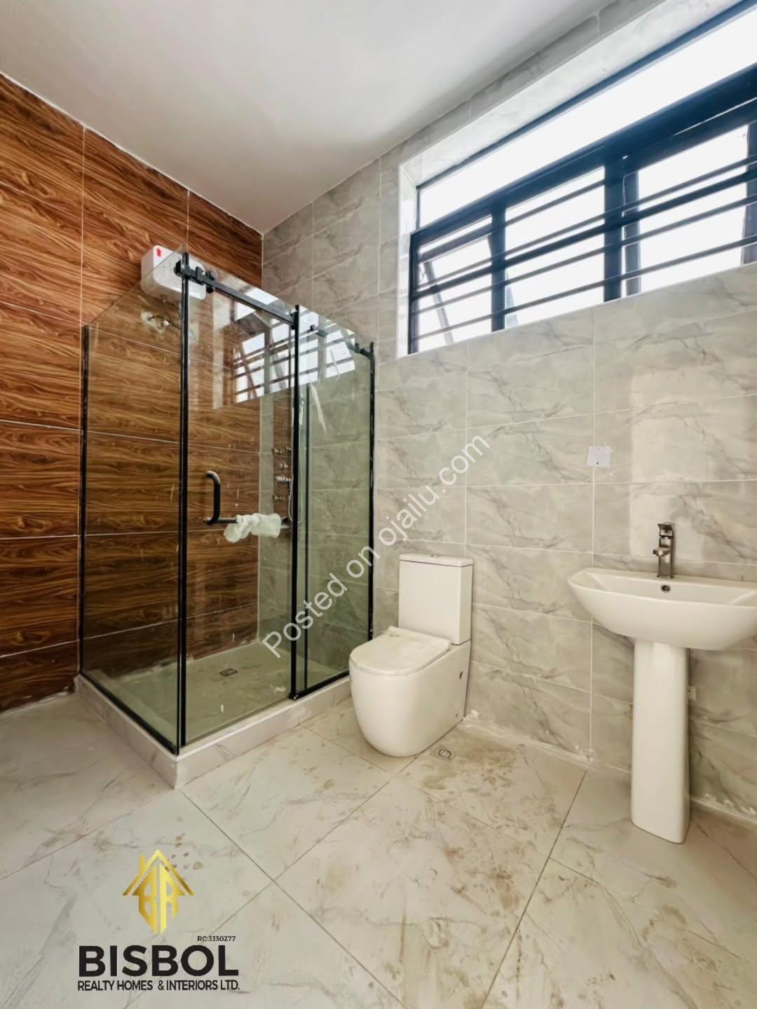 Move-In Ready 4-Bed Duplex in Gated Lekki Estate