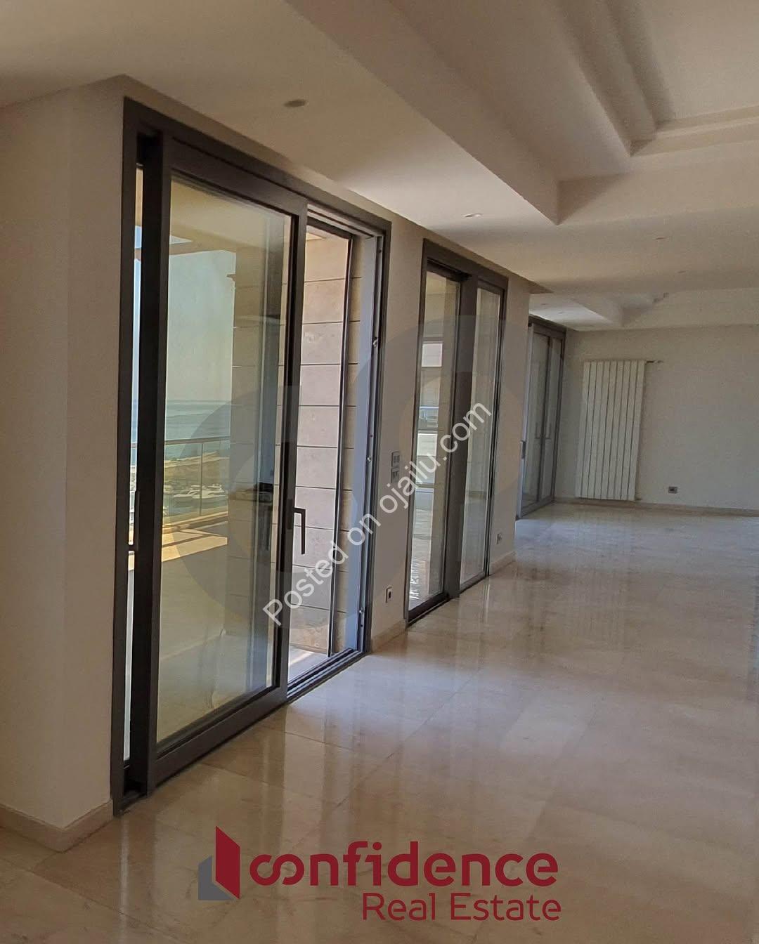 Marina Masterpiece Penthouse with Private Jacuzzi Terrace