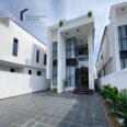 Sleek 5-Bedroom Oasis with Pool in Prime Lekki